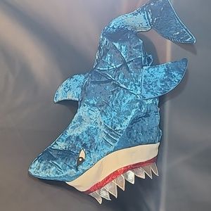 Thrills & Chills EUC Fierce Shark Dog Costume Velour Feel Size XL